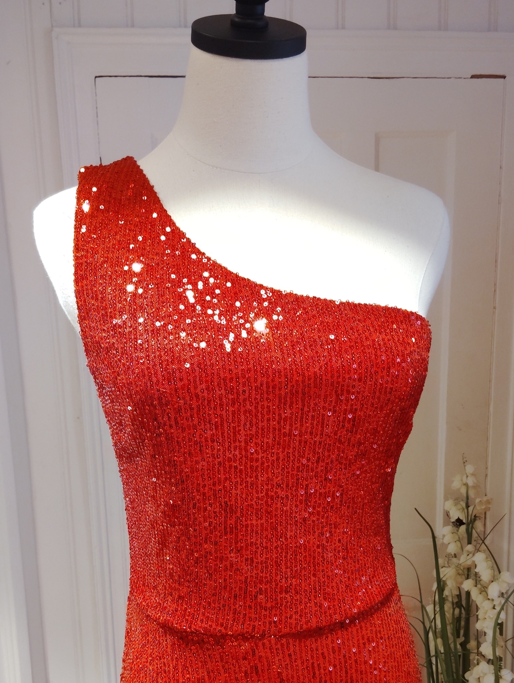 Crystal Sky Sequinned One Shoulder Jumpsuit NEW - Picture 2 of 14